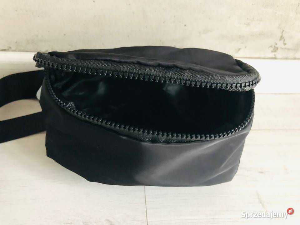 NOWA czarna nerka kosmetyczka z paskiem Łódź sprzedam