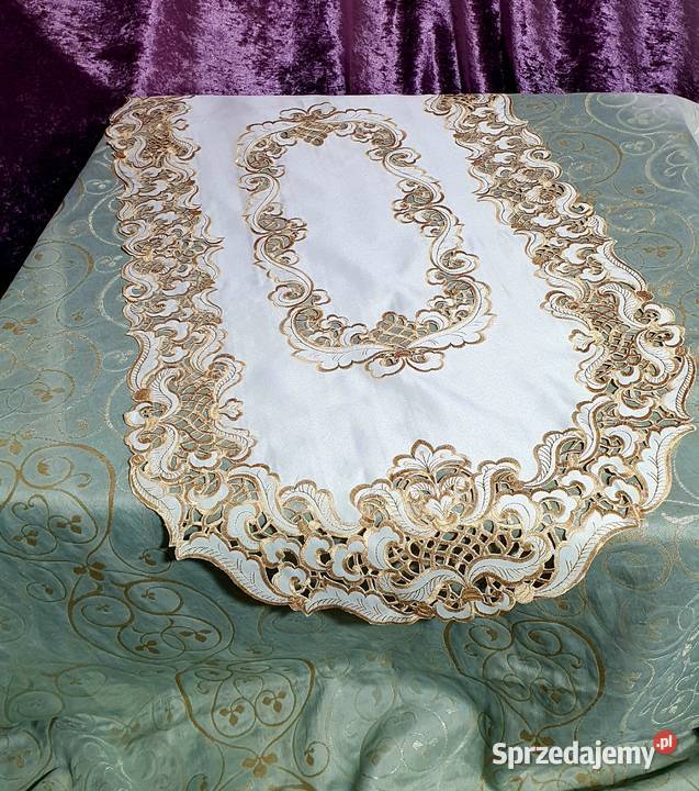 Bieżnik w kolorze Cappuccino haftowany 60x120 sprzedam