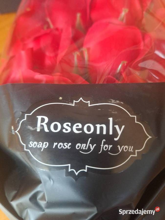 Bukiet 18 mydlanych roż w pudełku prezentowym Strzyżów