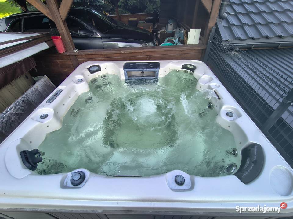 Jacuzzi ogrodowe Diamente Spa Jacuzzi małopolskie Męcina