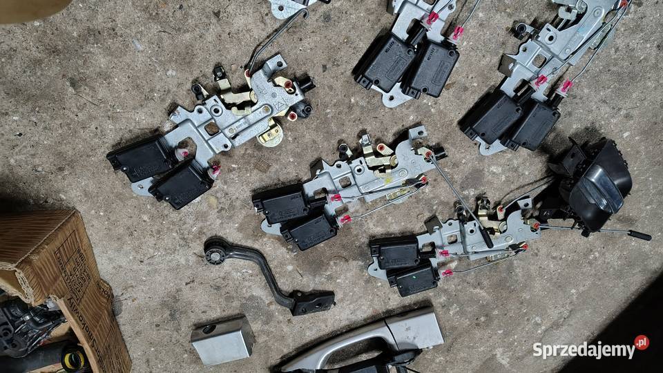 Mechanizm zamka zamek prawy tył citroen C8 Łuków sprzedam