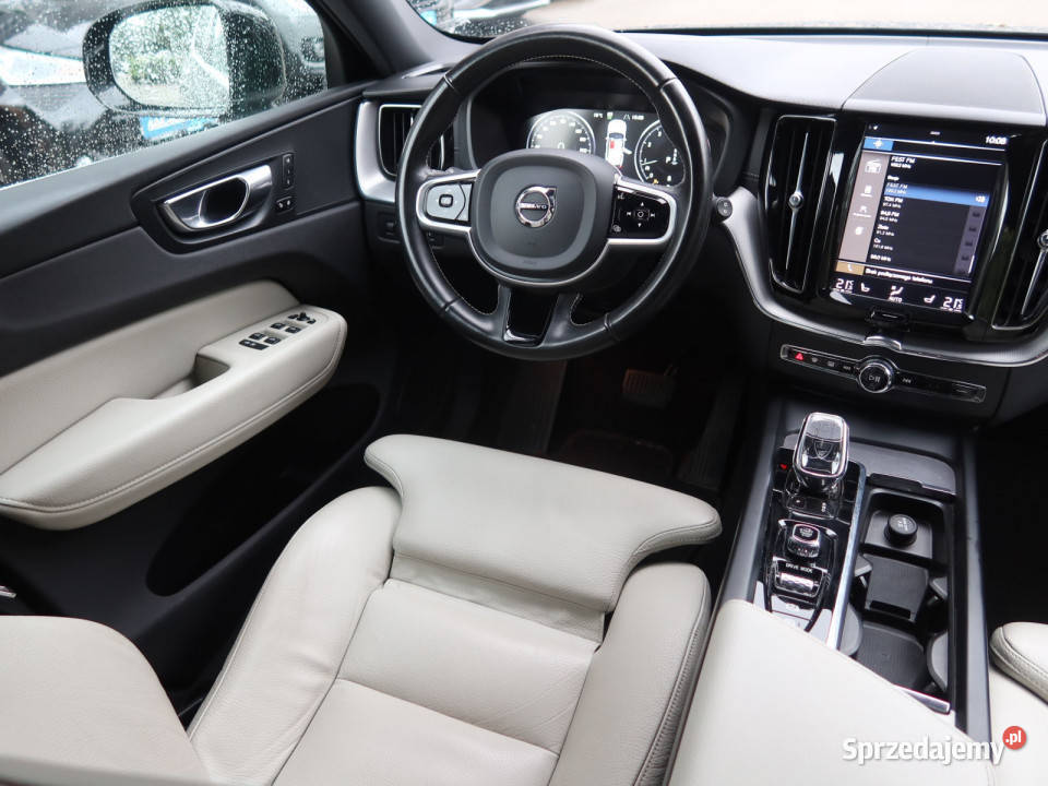 Volvo XC60 B5 AWD Katowice sprzedam