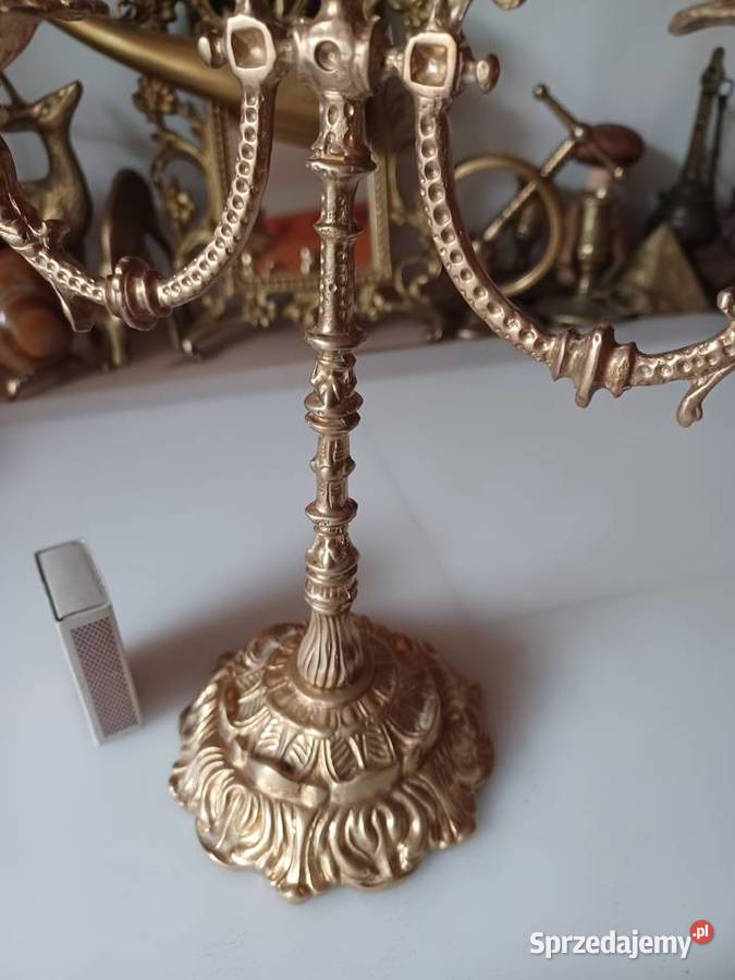 Piękny masywny świecznik mosiężny Poznań