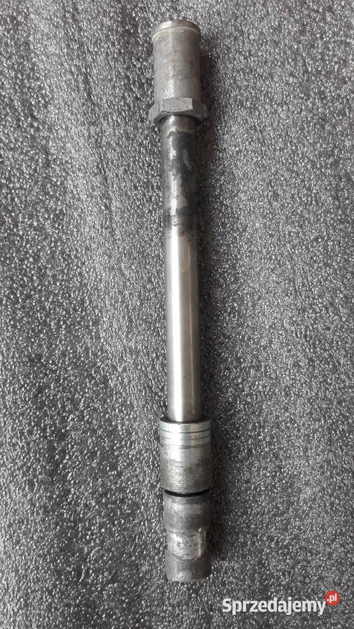 Honda CB 900 Boldor przednia oś koła Bukownica