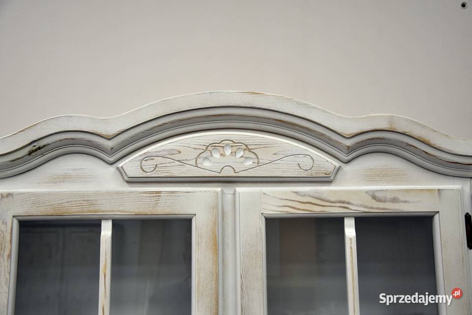 kredens sosnowy nowy