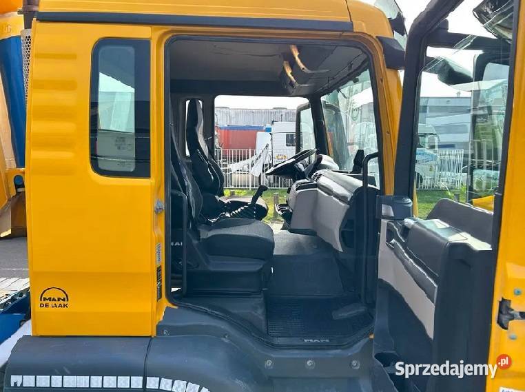 wywrotka 6x4 ciagnik 6x4 MAN TGS Warszawa