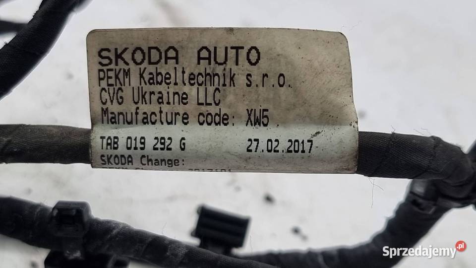 WIĄZKA SKODA OCTAVIA III 5E0971095DA osobowe Pozostałe kujawsko-pomorskie Lipno