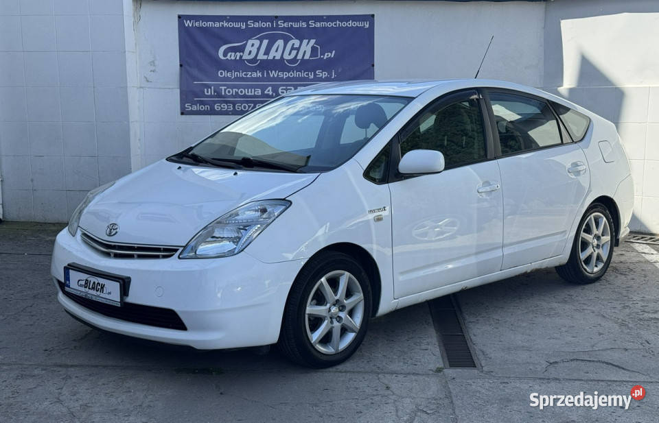 Toyota Prius Auto zarejestrowane w Polsce III centralny zamek Konin