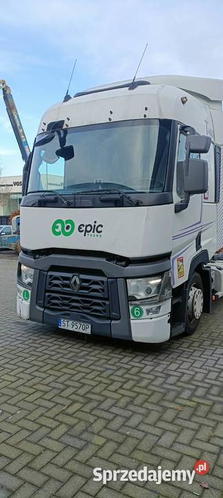 Dwa Renault T460 Lublin