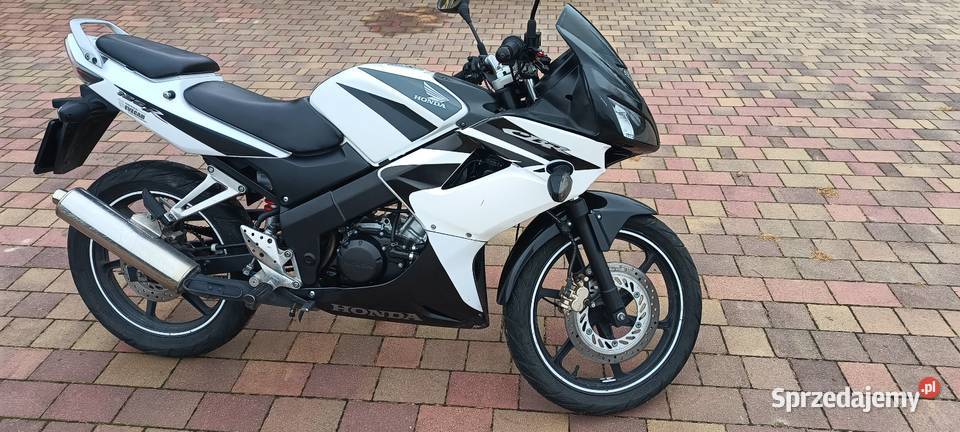 Honda CBR 125rr jc39 czterosuwowy Serokomla