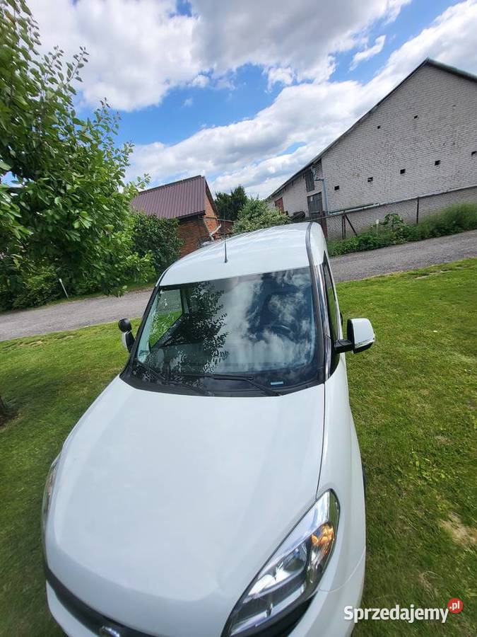 Fiat Doblo 13 MultiJet 90 VAT1 2015 Faktura VAT bluetooth Jakubowice Konińskie sprzedam
