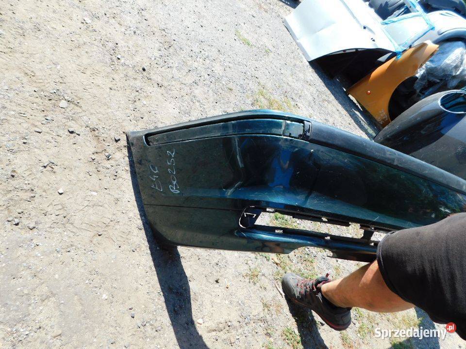 BMW E46 zderzak B0252 WYSYŁKA osobowe Pozostałe