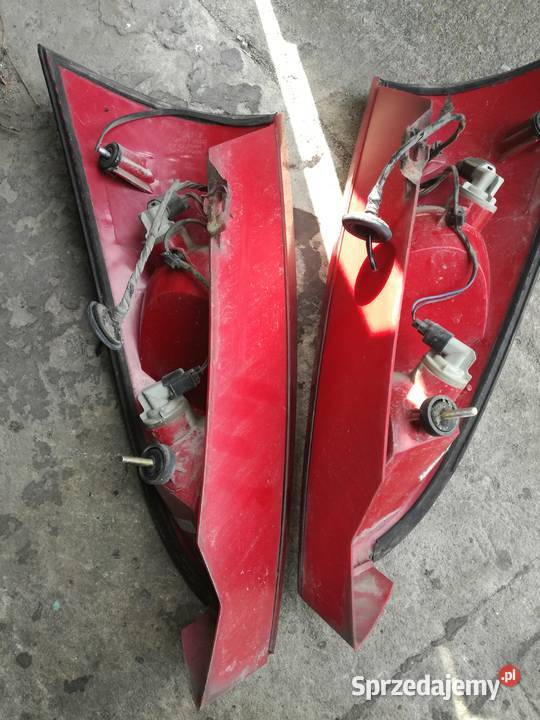 Focus 16 mk1 2004 hatchback lampa lampy swiatla świętokrzyskie Motkowice