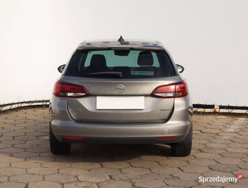 Opel Astra 14 T 110KM Astra Łódź