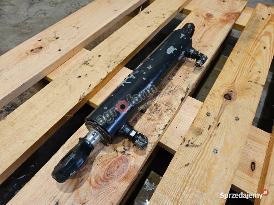 Siłownik skrętu Case Puma 130 145 150 Byków