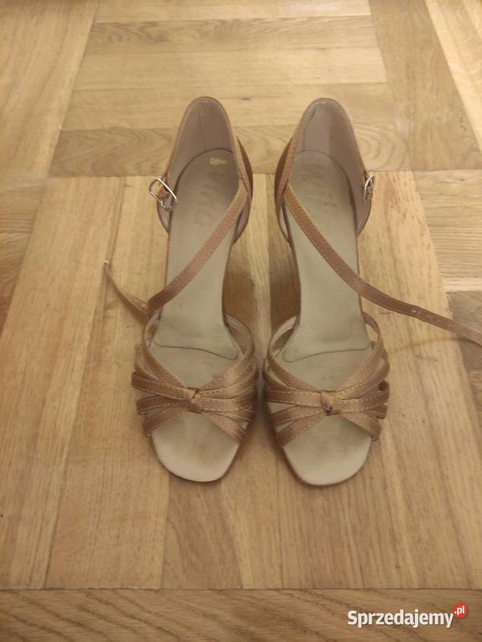Sprzedam buty do tańca LA Przasnysz