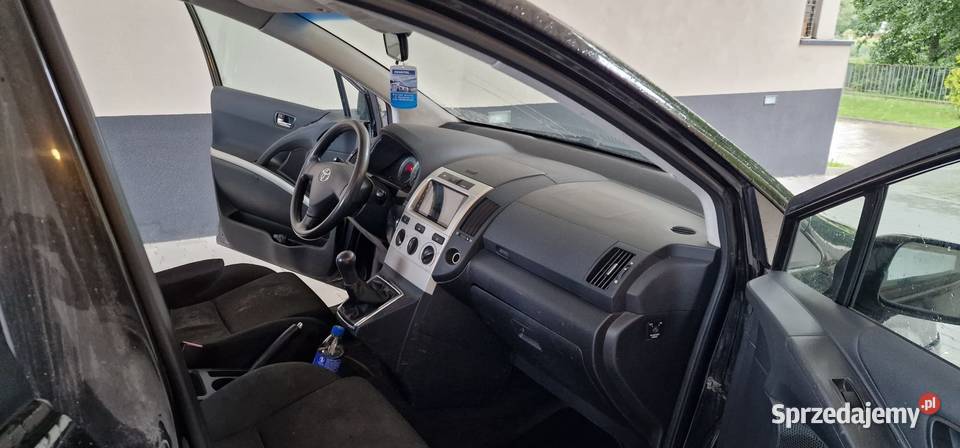 Toyota Corolla Verso 2005 Klima Hak holowniczy