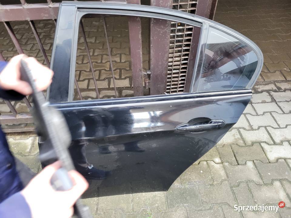 drzwi lewy tył kierowcą e90 czarne Lublin