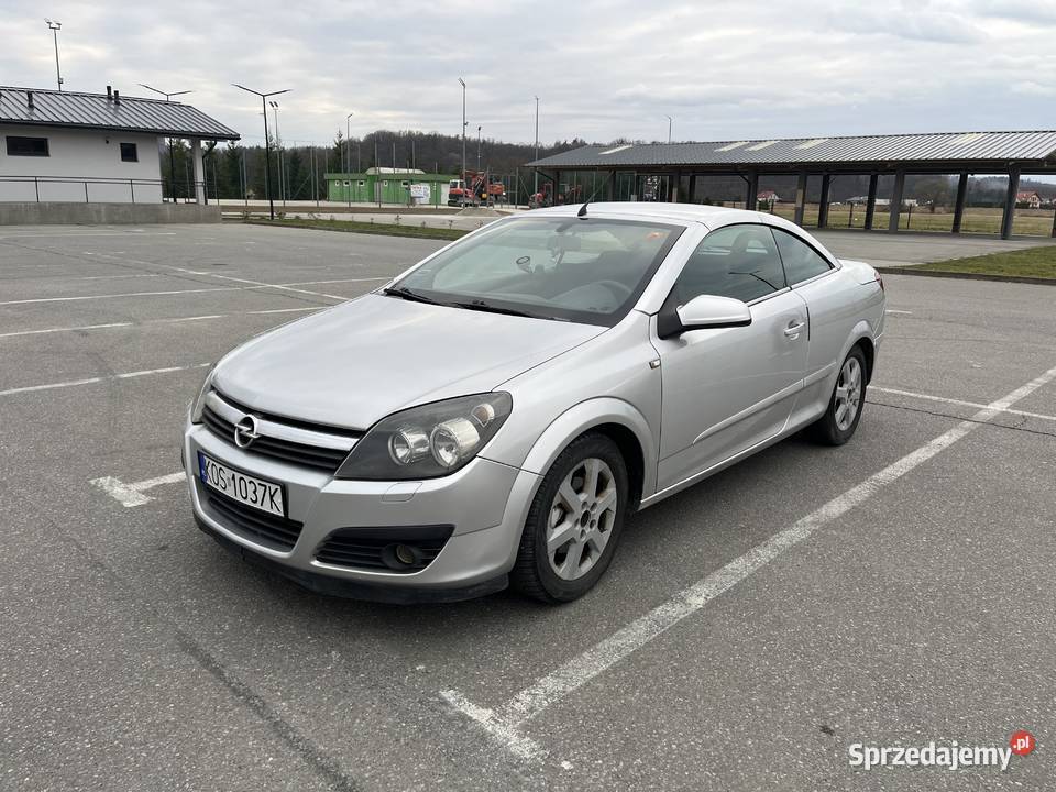 Opel Astra Kabriolet 16 benzyna LPG Rok produkcji 2007 Astra Hucisko Jawornickie