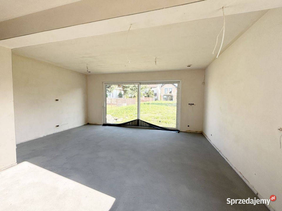 Szarów dom wolnostojący garaż sprzedam