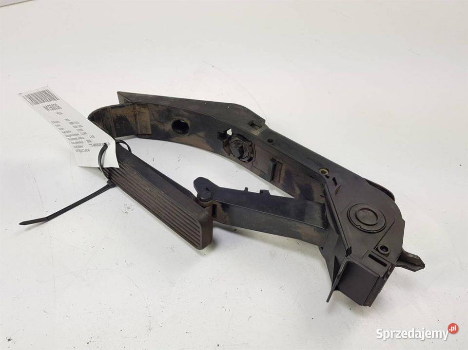 PEDAŁ MERCEDES W221 S350 1293010382 Lipno