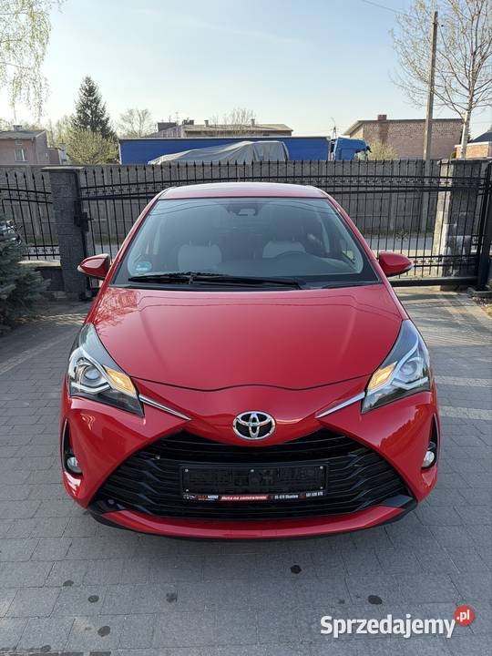 Toyota Yaris 15 Benz 2018 Rok produkcji 2018 Samochody osobowe mazowieckie Okuniew