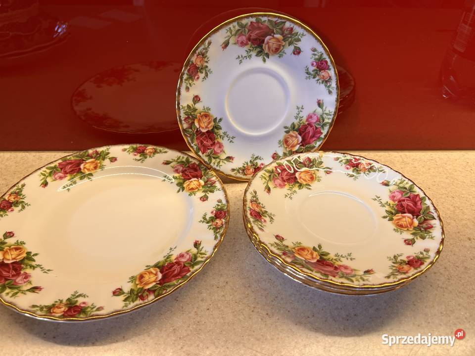 Talerzyki z serii Royal Albert Old Country Roses