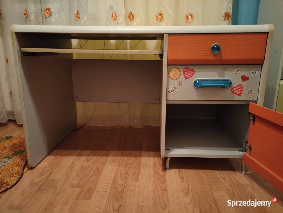 Zestaw mebli młodzieżowych Black Red White Caps Podgłębokie sprzedam