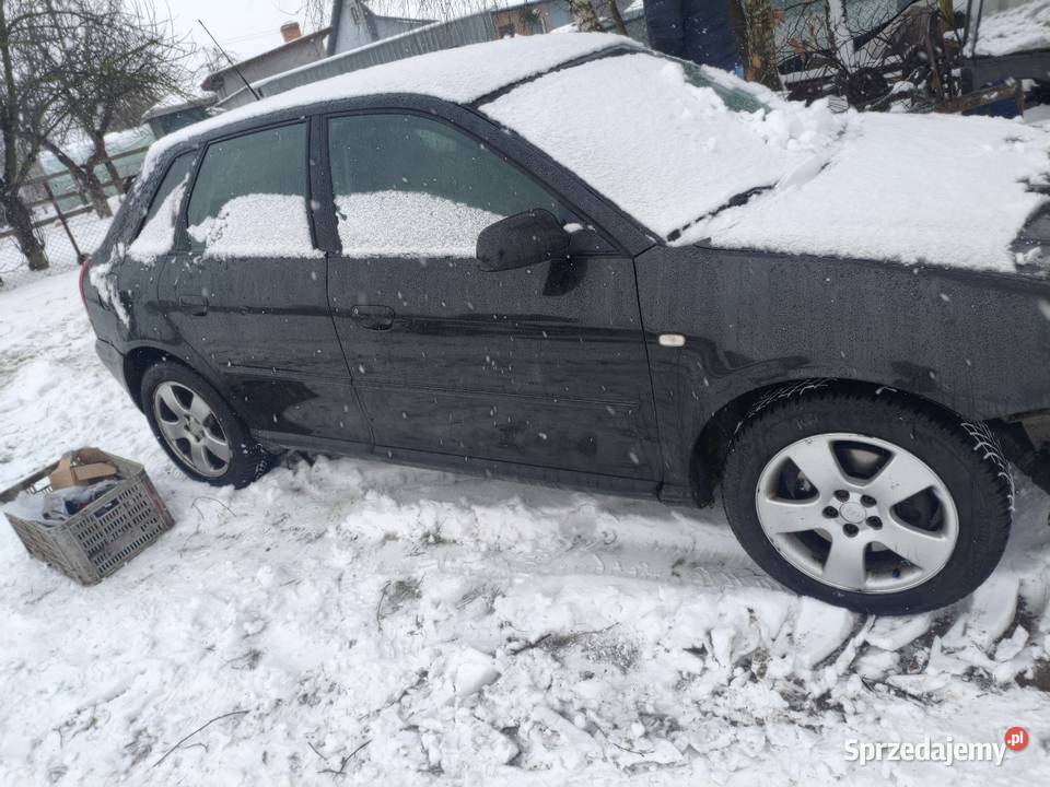 Sprzedam a3 8l na części Cyców