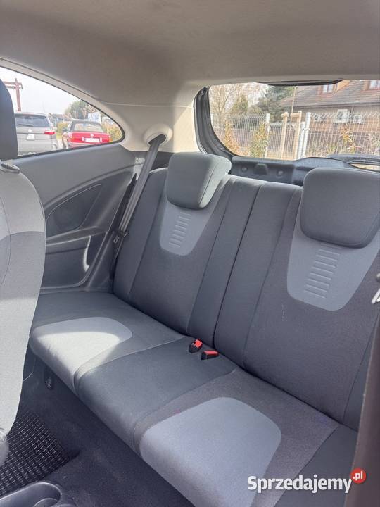 Ford ka 12 benzyna 195 Klimatyzacja 69KM Słupca