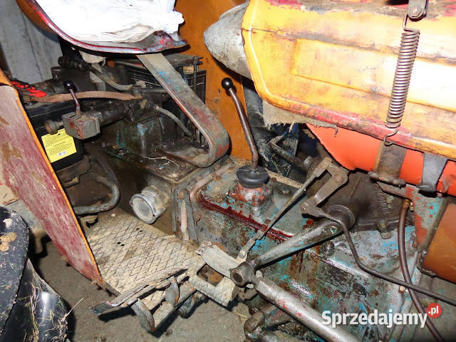 Ursus c328330 z papieraminie sprawny Ursus