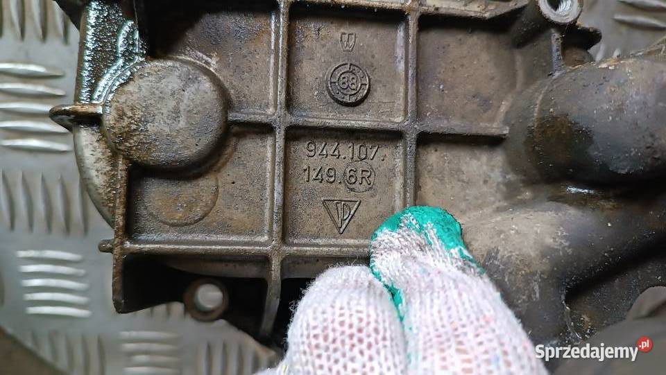 Obudowa chłodnicy oleju Porsche 944 25 B osobowe Radłów