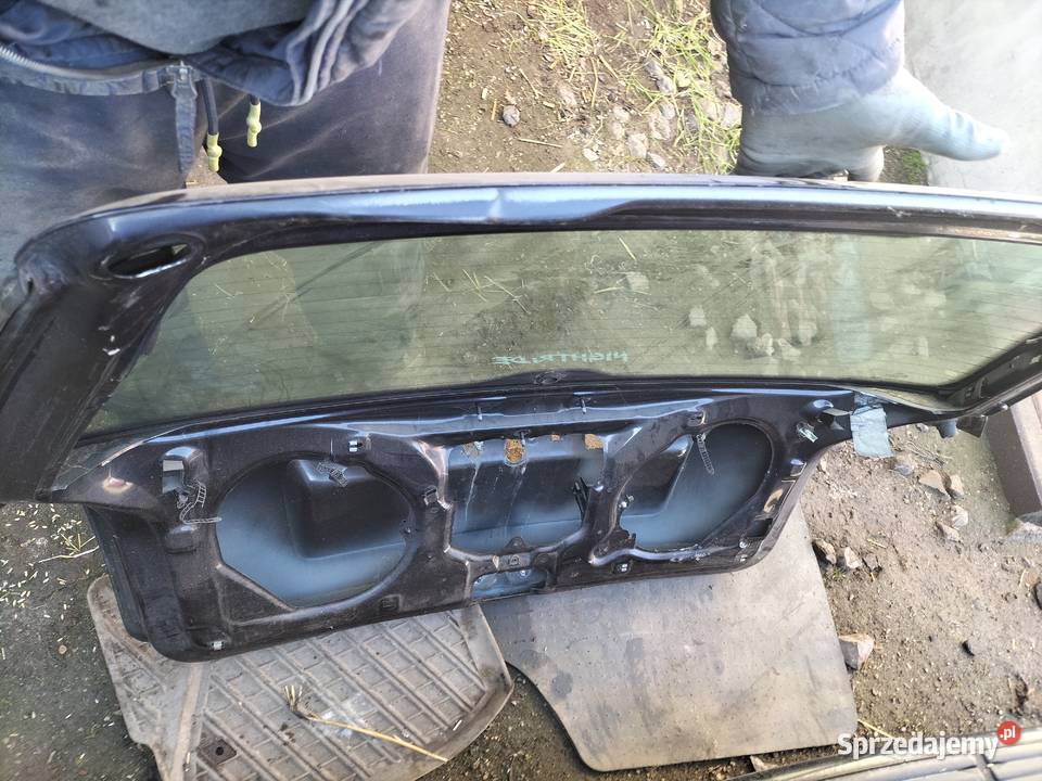AUDI A4B5 A4 B5 KOMBI KLAPA BAGAŻNIKA TYŁ TYLNA sprzedam