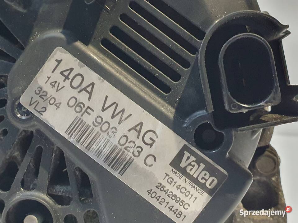 ALTERNATOR VW Touran 19 TDI valeo 06F903023F Rudka