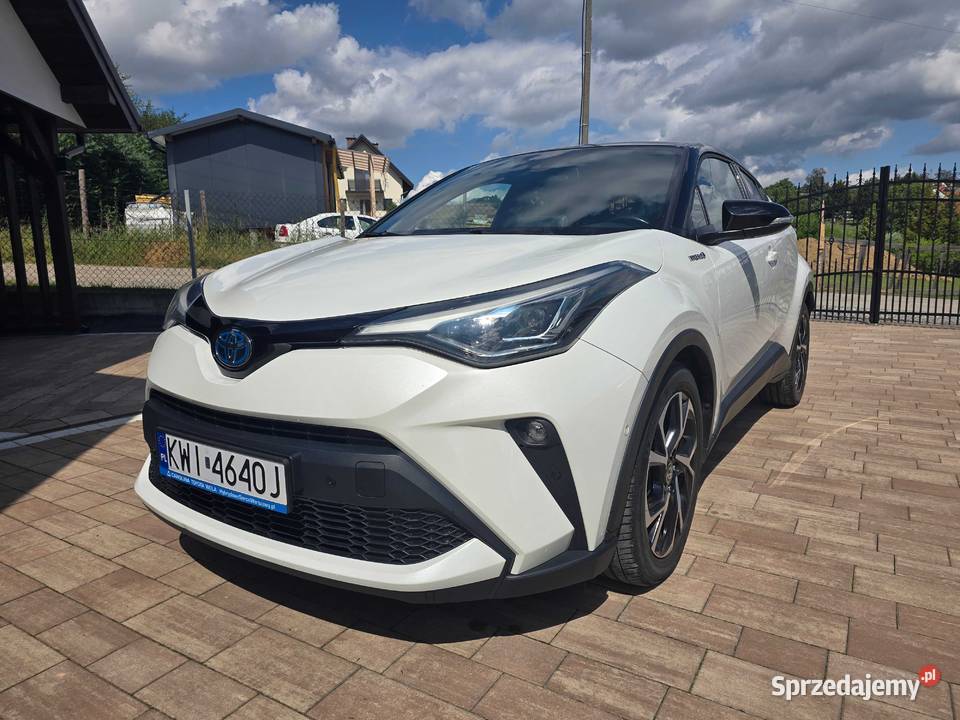 Sprzedam TOYOTA CHR SELECTION 2020 Rok produkcji 2020 Wieliczka