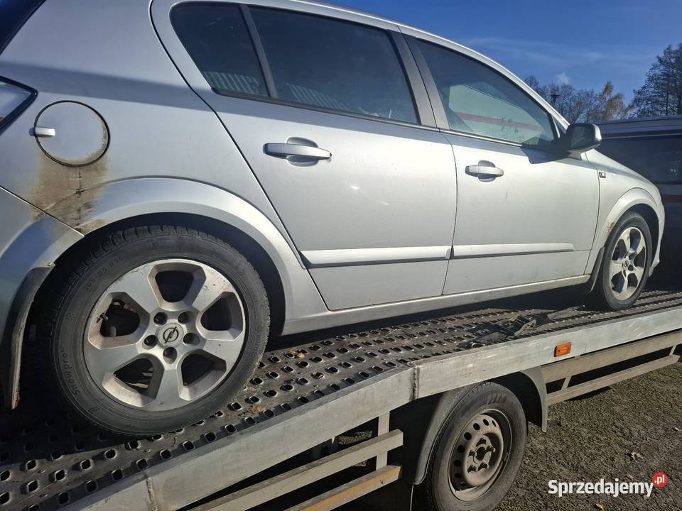 Drzwi tył prawa opel astra h kod lakieru 157 Małkinia Górna