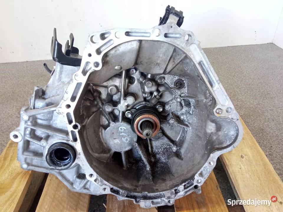 SKRZYNIA BIEGÓW B01030 221030XB M15A 15 16V Motoryzacja świętokrzyskie