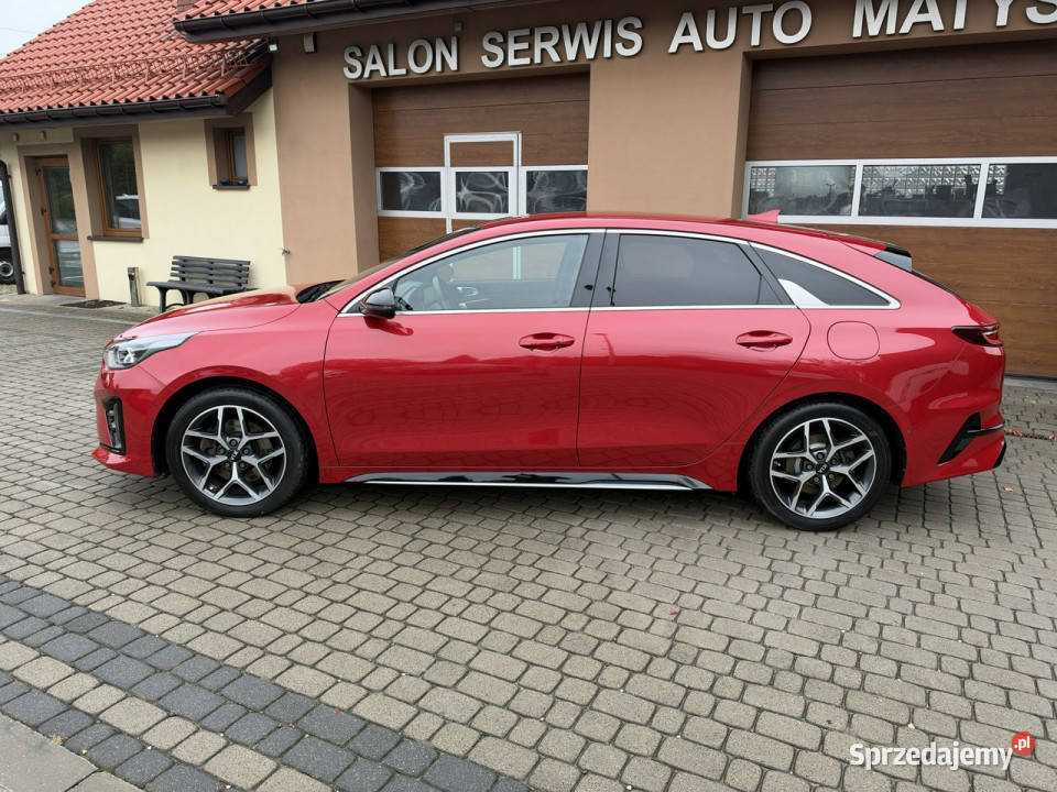 Kia Pro Ceed 14 TGDi 140 GT Line Shooting Brake kurtyny powietrzne Orzech