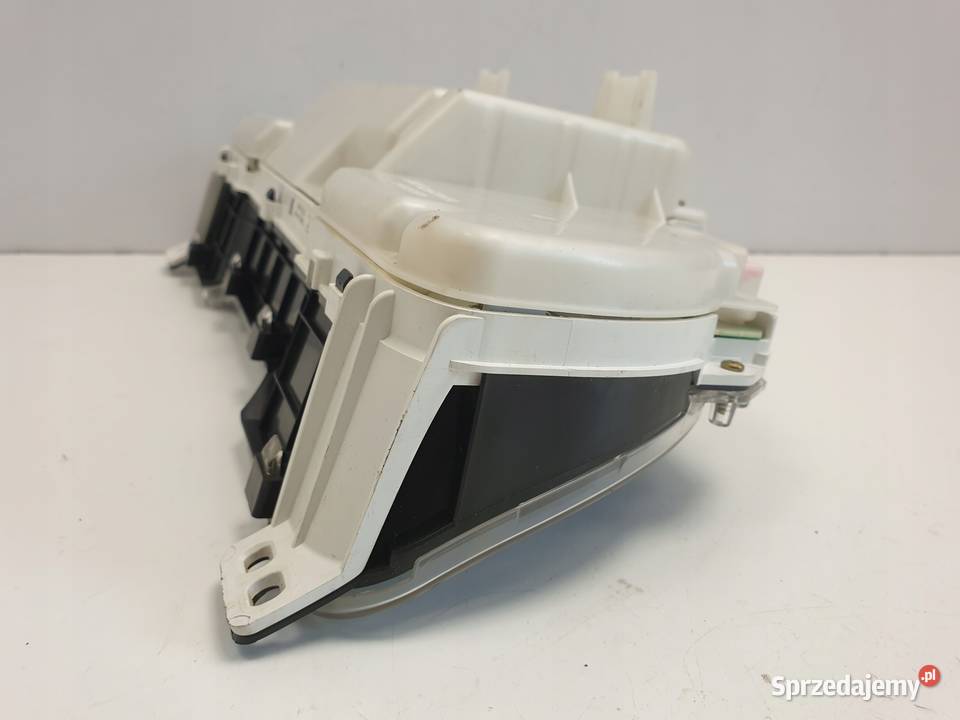 LICZNIK ZEGARY euro Toyota Avensis Verso 20 VVTI Rudka