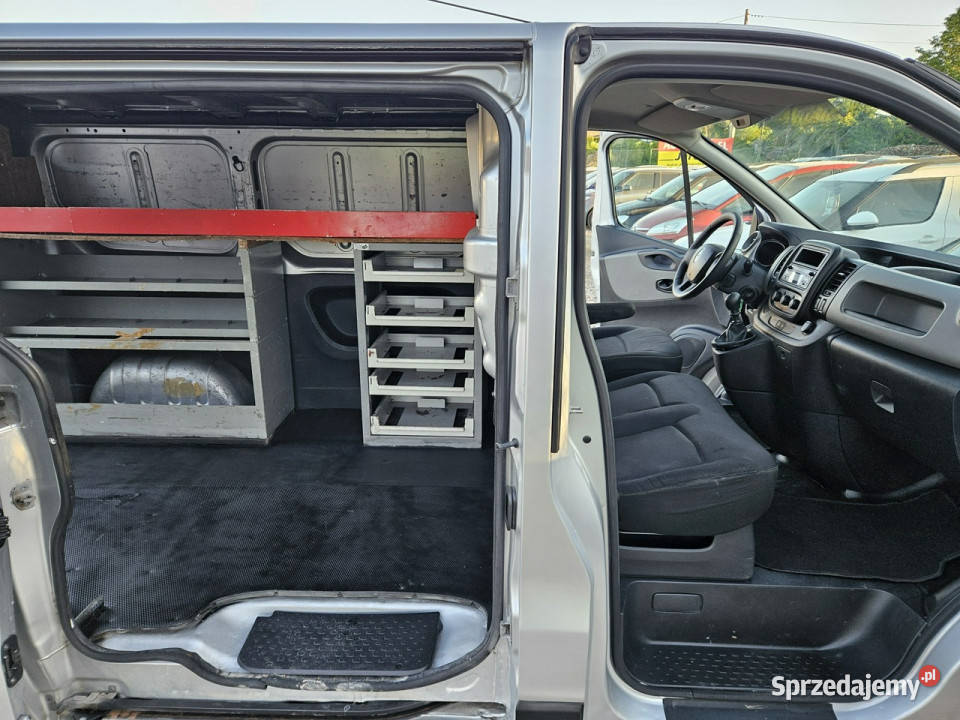 Renault Trafic Opłacony Zadbany z Klimatyzacją 1 komputer pokładowy Kisielice