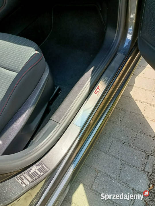 Ford Focus STline Nowy Bogato Wyposażony Mk4 Hatchback Pleszew