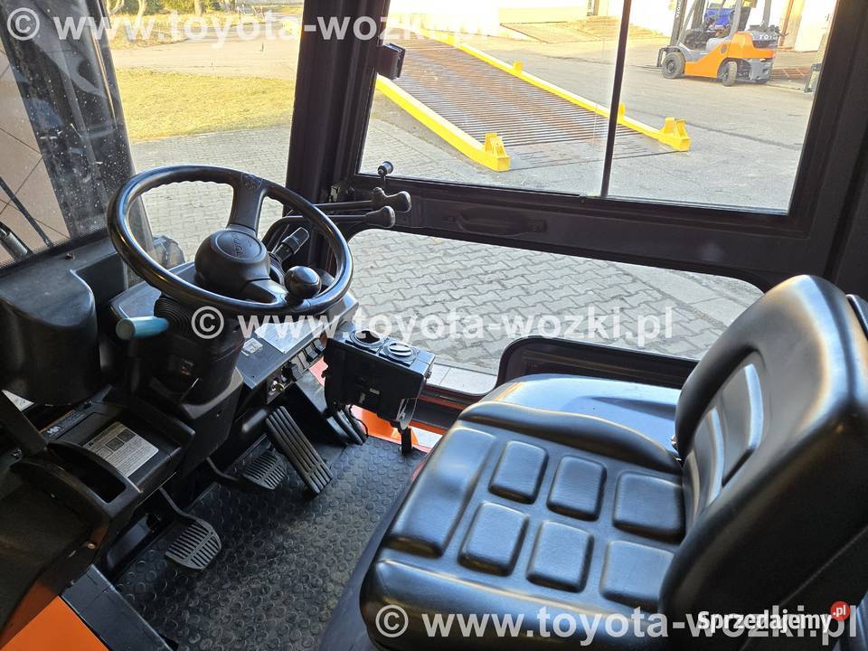 Wózek widłowy TOYOTA 7FGJF35 kabina 3500 TOYOTA regulowane widły Mysłowice