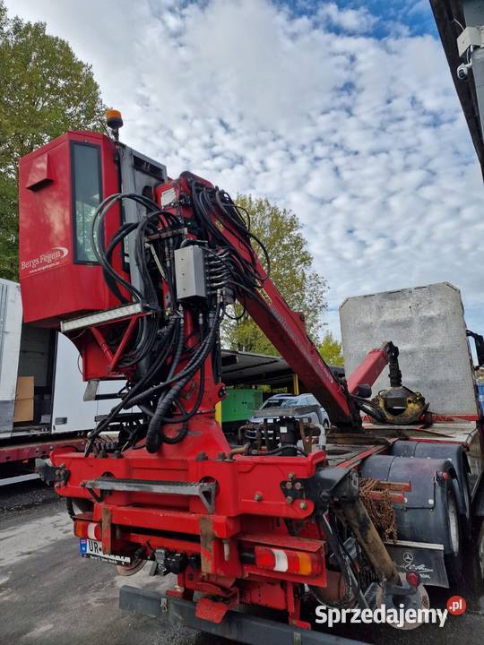 Żuraw przeladunkowy Palfinger Epsilon z nie