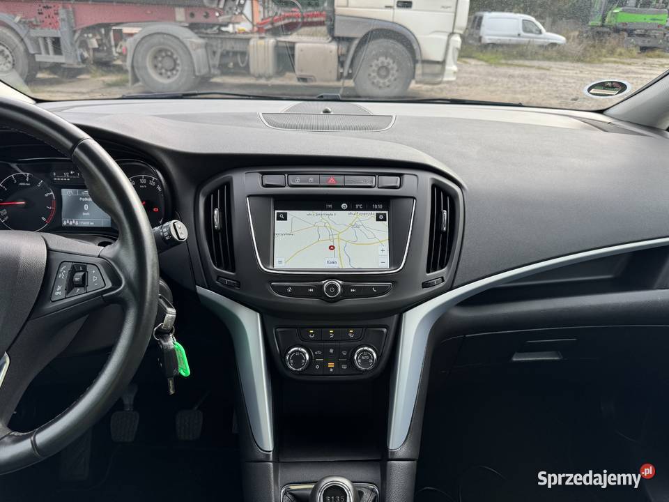 Opel Zafira 14 BENZYNA Klimatronik Nawigacja manualna Konin