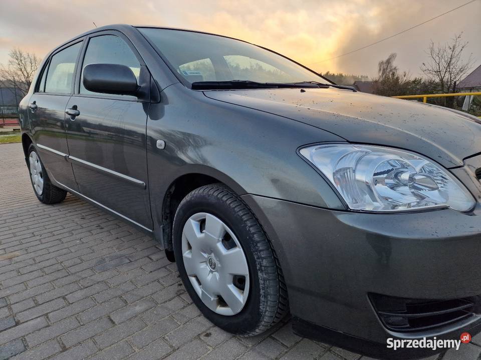 Toyota Corolla 14d4dPolskiSalonbez korozji 1400cm3 Niestępowo sprzedam