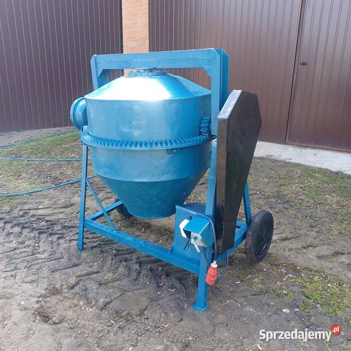 Betoniarka 250 L Piaski