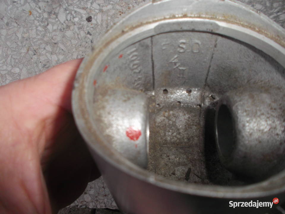 junak m07m10 cylinder żeliwny szlifie tłok fso Ziębice