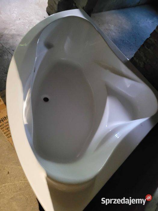 Wanna narożna Krasne