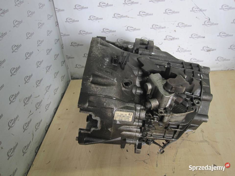 TRANSIT TOURNEO CUSTOM 22 TDCI EURO 5 DRFB osobowe