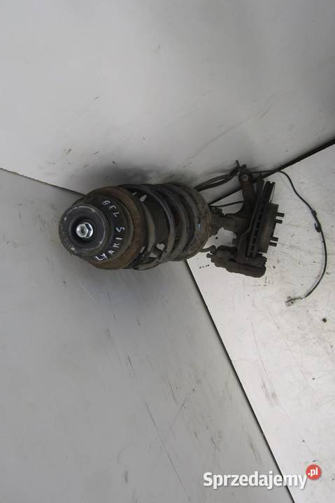 KOLUMNA MCPHERSON ZWROTNICA LEWY PRZÓD 13 VVTi Części samochodowe